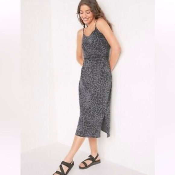 Old Navy Leopard Print Slub Knit Cami Midi Dress - Picture 3 of 15